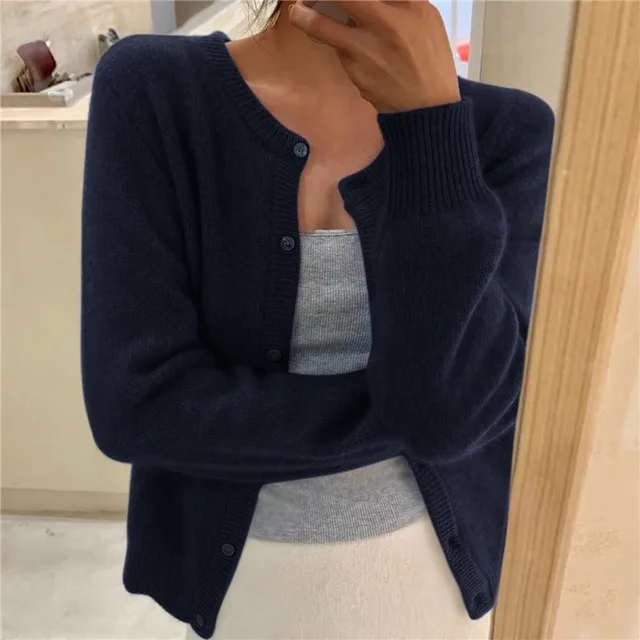 Cardigan femme maille fine coupe ample douceur intemporelle